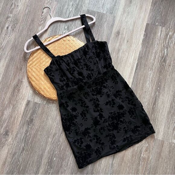 Lulus black mesh velvet burnout mini dress women’s size M - Picture 2 of 8